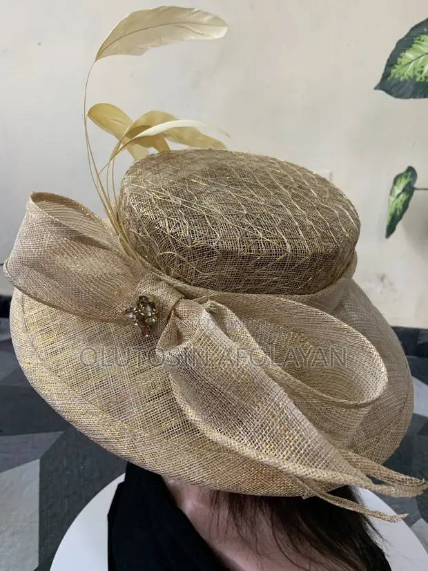 Champagne Gold Cinnamon Hat - 1