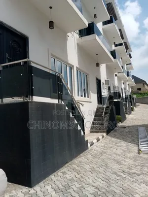 Rabe-raben Gidaje 6 masu dakuna 5 masu lallai don siyarwa, Asokoro, Abuja