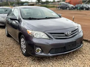 2011 Toyota Corolla LE Sedan - Kai Tsaye Daga Belgium