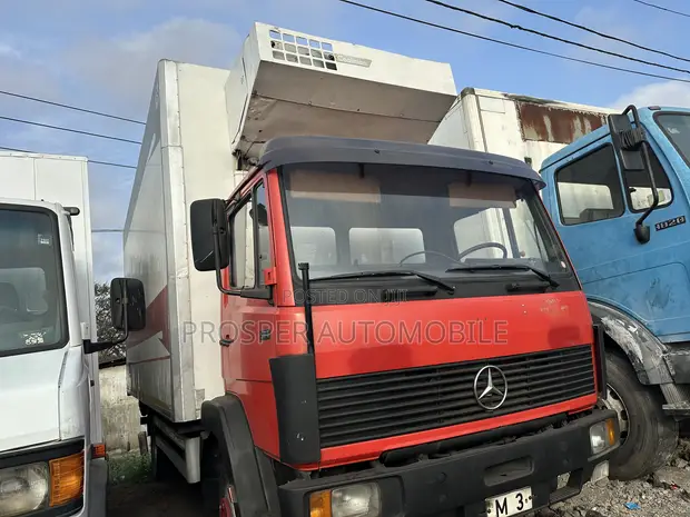 Mercedes-Benz 2008 814 Cooling Van Truck - 1