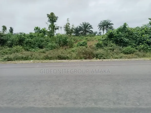 Filin Kasuwanci Don Siyarwa a Abraka - 1