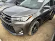 2017 Toyota Highlander SE 4x4 V6 SUV - Gray - 3