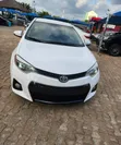 Toyota Corolla 2016 White - 2