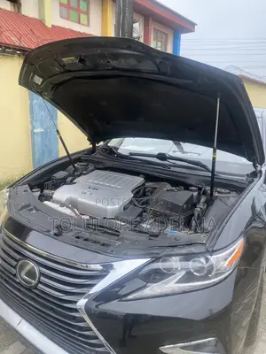 Lexus ES 350 FWD 2017 Baki