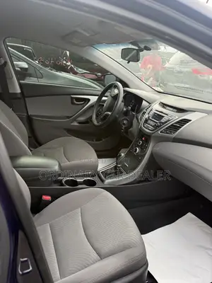 Hyundai Elantra SE Sedan ta 2014