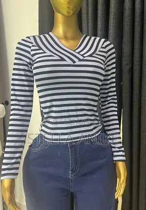 Brand New Abc Ash Ladies Top