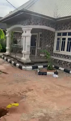 3 Bedroom Bungalow Don Sayarwa a Benin City