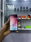 Samsung Galaxy S10e 128GB Yellow - 3