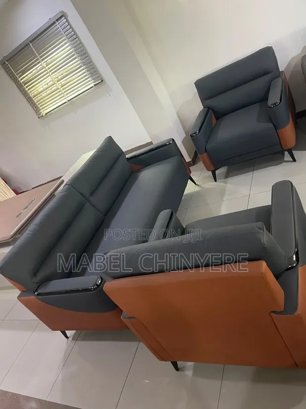 Luxury Executive Sofa Set - 2+1+1 - 1