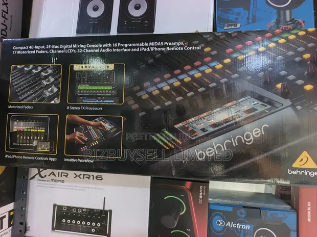 Behringer X32 Compact Digital Mixing Console - 1