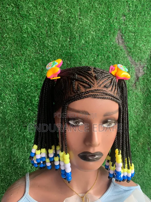 Hair Braiding Services - Knotless, Box Braids, Ghana Weaving - 1