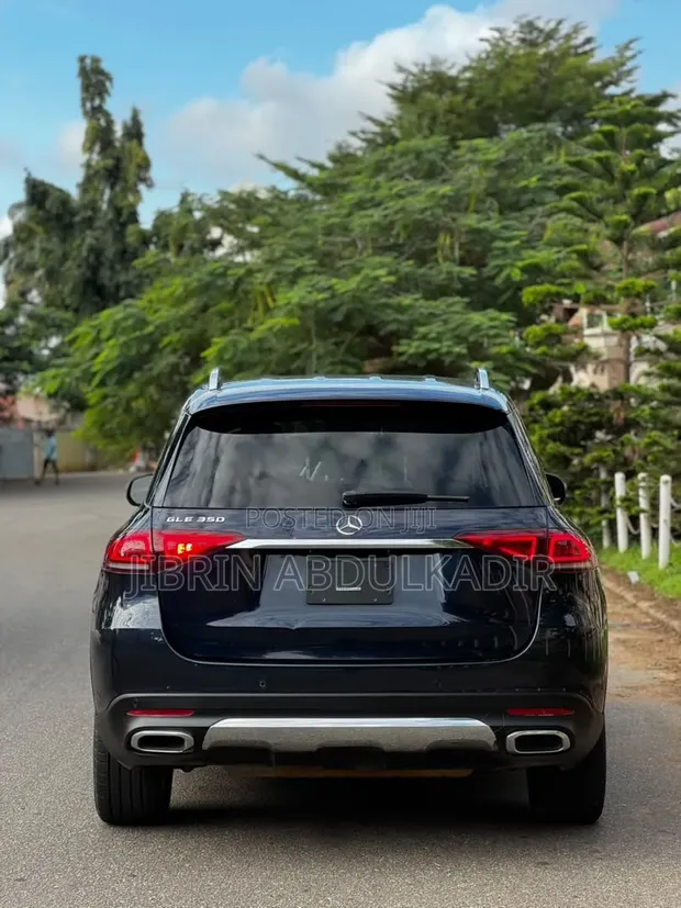 Mercedes-Benz GLE 350 4MATIC 2021 Black - 1