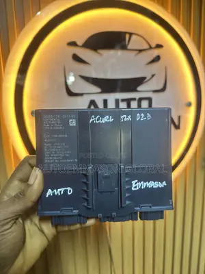 Acura TLX (2018-2020) Smart Power Control Unit/BCM