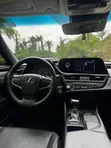 Lexus ES 350 Luxury FWD 2023 Black - 5