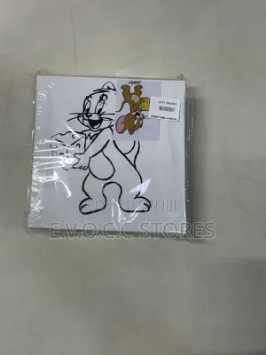 Kyakkyawan Zane na Canva tare da Goga da Fenti