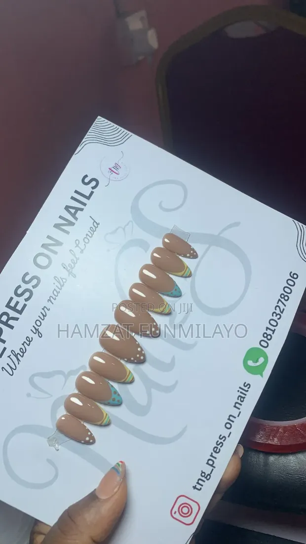 Press On Nails - 1