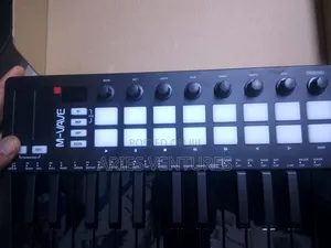 M-Audio M-Vave SMK-25 II MIDI Keyboard