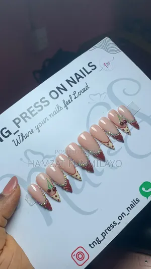 Rubber Base Press On Nails