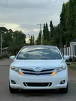 Toyota Venza 2011 White - 1