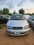 Toyota Picnic 2000 Silver - 1
