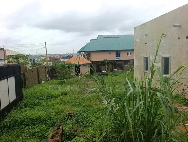 Prime Commercial Property - 1300 Sqm, Oluyole Estate - 1