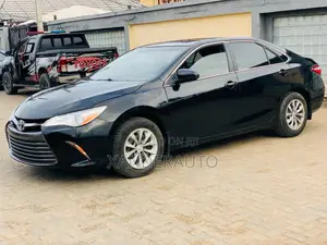 Toyota Camry 2017 Black