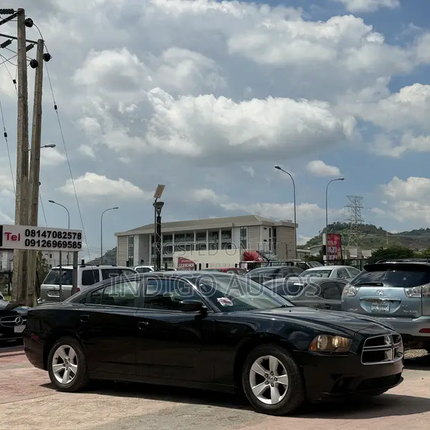 Dodge Charger 2013 Black - 1