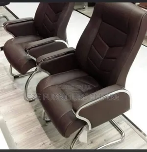 Leaf Model Executive Cushion Ofishin Kursi