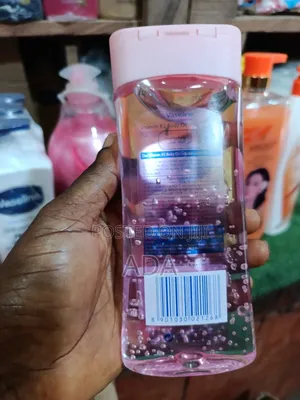 Vaseline Body Oil - Even Tone & Moisturiser
