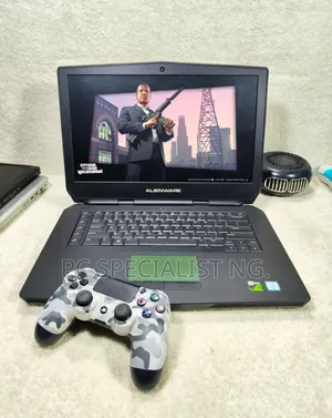 Alienware 15 R2 Laptop - Intel Core i7, 16GB RAM, 1TB HDD+SSD