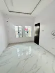 3 Bedroom Sabon Gina Duplex Don Siyarwa a Agege - 2