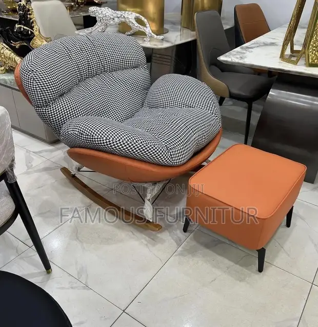 Kujerar Rocking Mai Kayatarwa Ta Zamani Da Ottoman - Orange & Black Houndstooth - 1