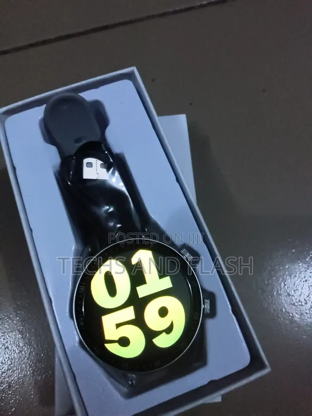GT2 Modern Smartwatch - Heart Rate & Health Tracker - 1