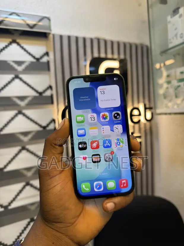Apple iPhone 13 128GB Green - 1