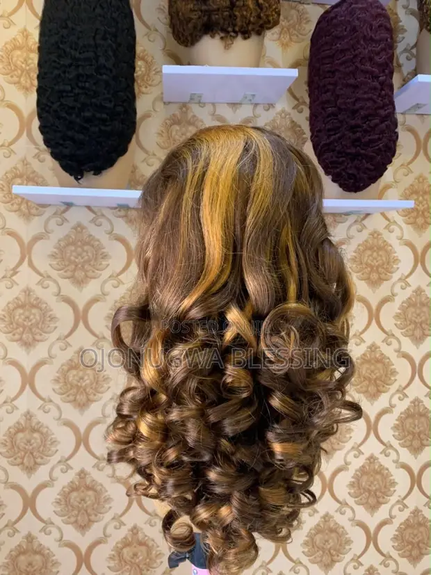 100% Human Hair - Chinese Bouncing Curls, 14 Inch with 5x5 Closure - 1