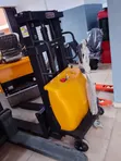 Sabon Semi-Electric Pallet Stacker 2 Ton - 2