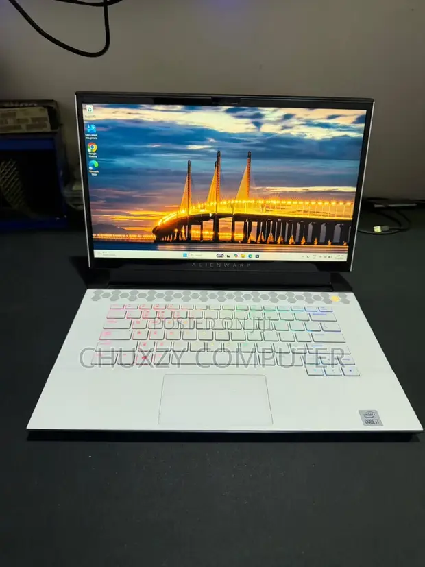 Alienware M15 R4 Laptop - Intel Core i7, RTX 3070, 16GB RAM, 512GB SSD - 1