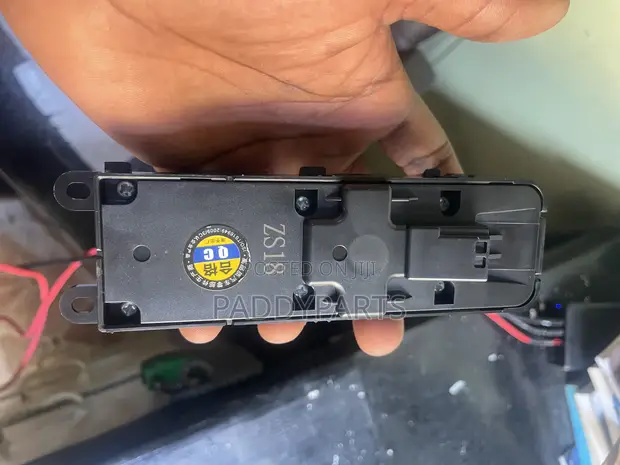 Range Rover Evoque Master Window Switch - 1