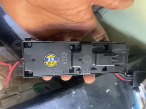Range Rover Evoque Master Window Switch