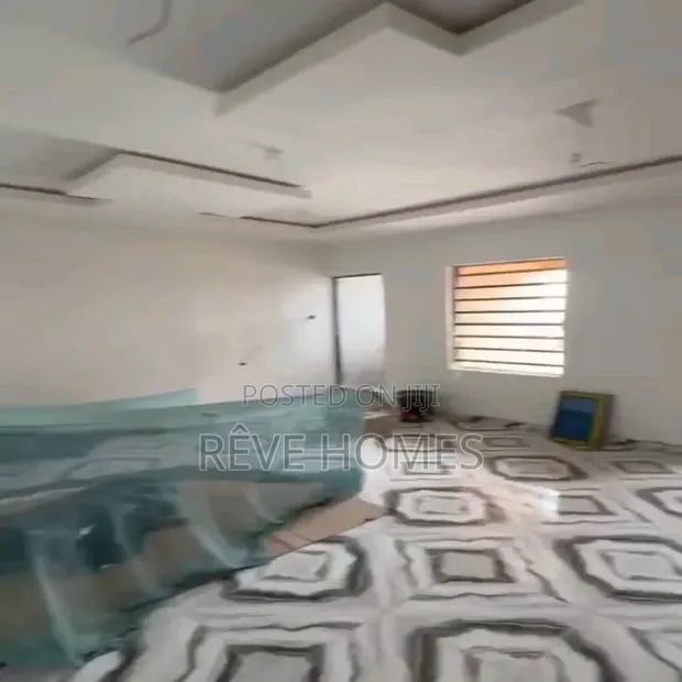 Executive Studio Apartment for Rent in Shomolu - 1
