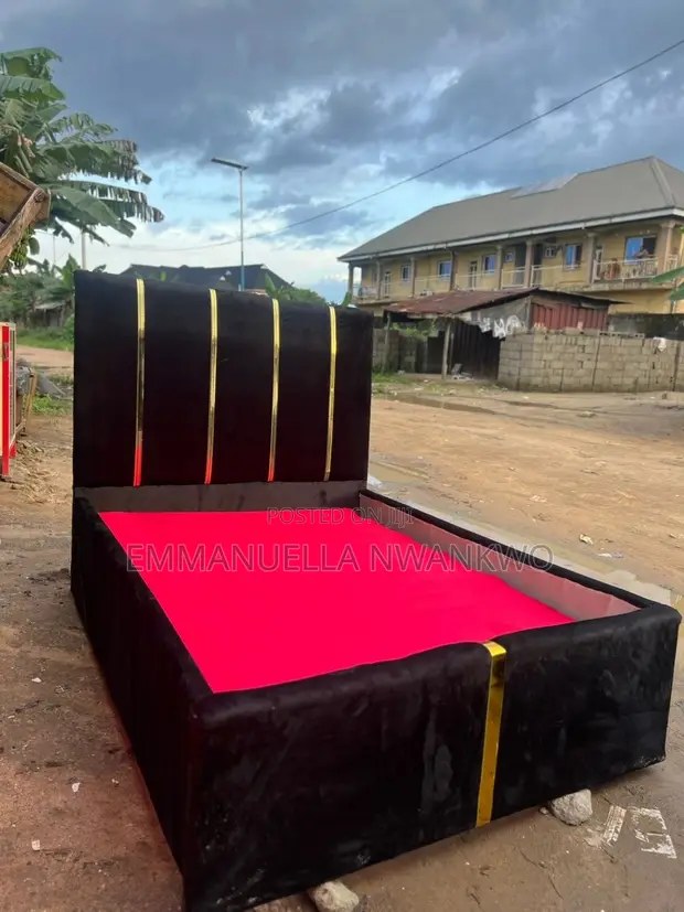 6x4 Bed Frame Available - 1