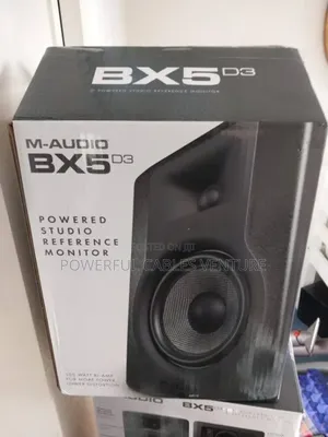 M-Audio BX5 D3 Masu Sauraren Studio masu Ƙarfi (Kayan Wuta)