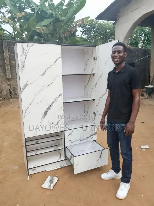 4x6 Wardrobe - Glossy White MBF - 1