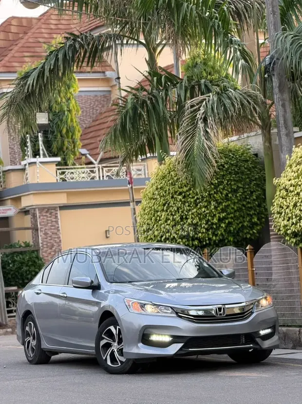 2017 Honda Accord LX Sedan - Foreign Used - 1