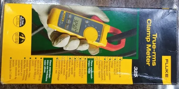 Fluke 325 True-RMS Clamp Meter - 1