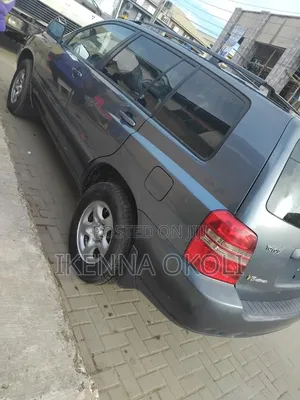 Toyota Highlander 2004 Gray