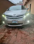 Toyota Venza V6 2010 Silver - 1