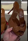 Takalmi Mai Kyau Na Mata na Christian Louboutin - 2