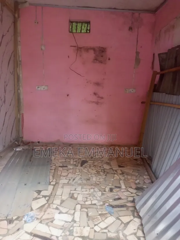 Shop to Let on Obunagu Road, Awka - 1