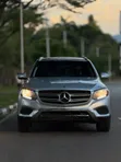 Mercedes-Benz GLC300 2017 Silver - 1